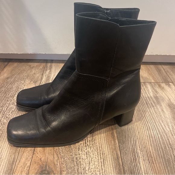 Vintage Women's Eddie Bauer Leather Boots Square Size 9.5 020 1208 Made In Italy - Picture 3 of 8